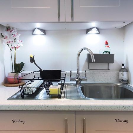 Gild House 2-Bedroom Apartment Close To Town Centre Борнмут Екстер'єр фото